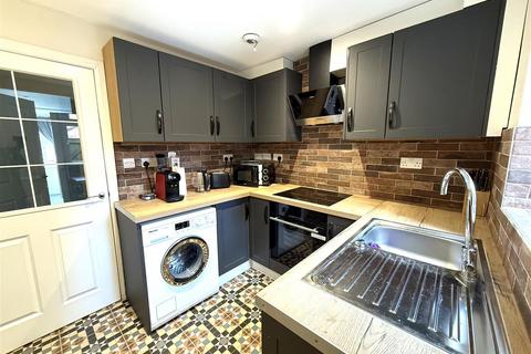 2 bedroom terraced house for sale, Horse Fair, Rugeley