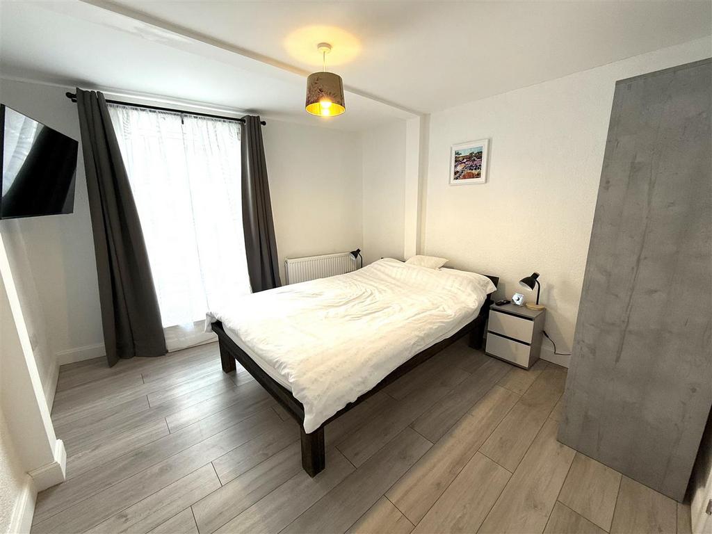 53 horse bed.jpeg
