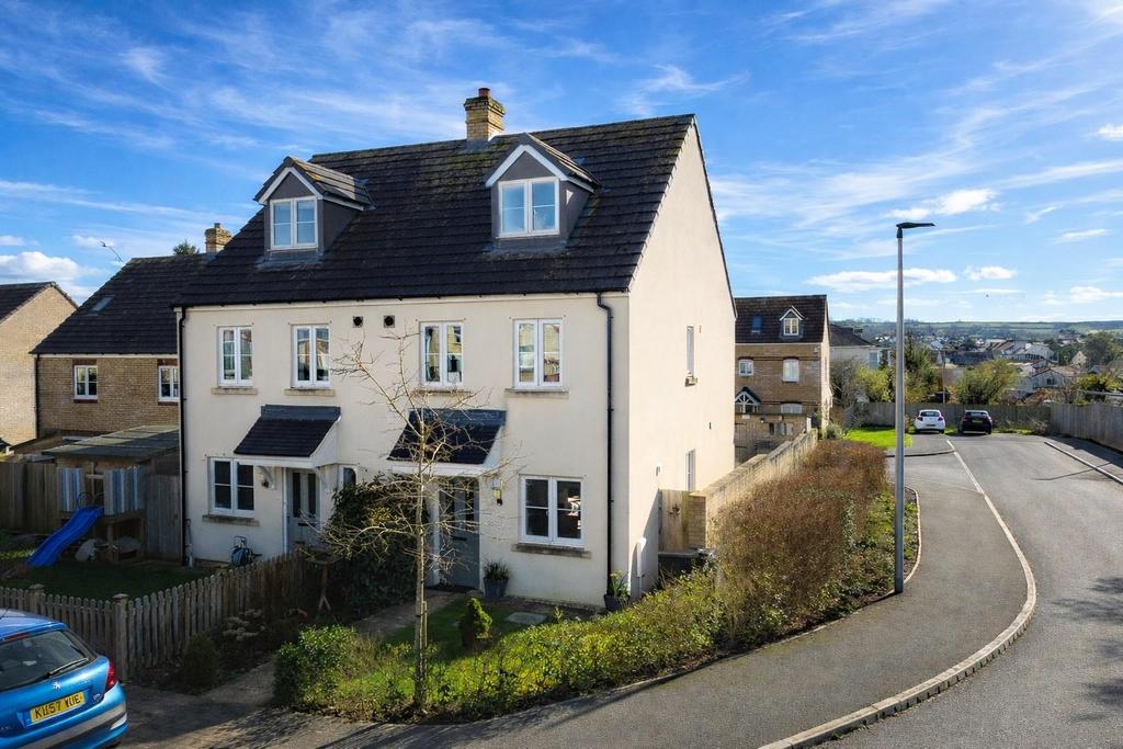 9 Sanderling Close