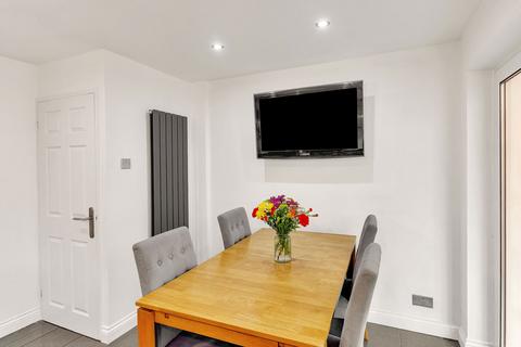 3 bedroom semi-detached house for sale, Lovat Walk, Bedford MK42