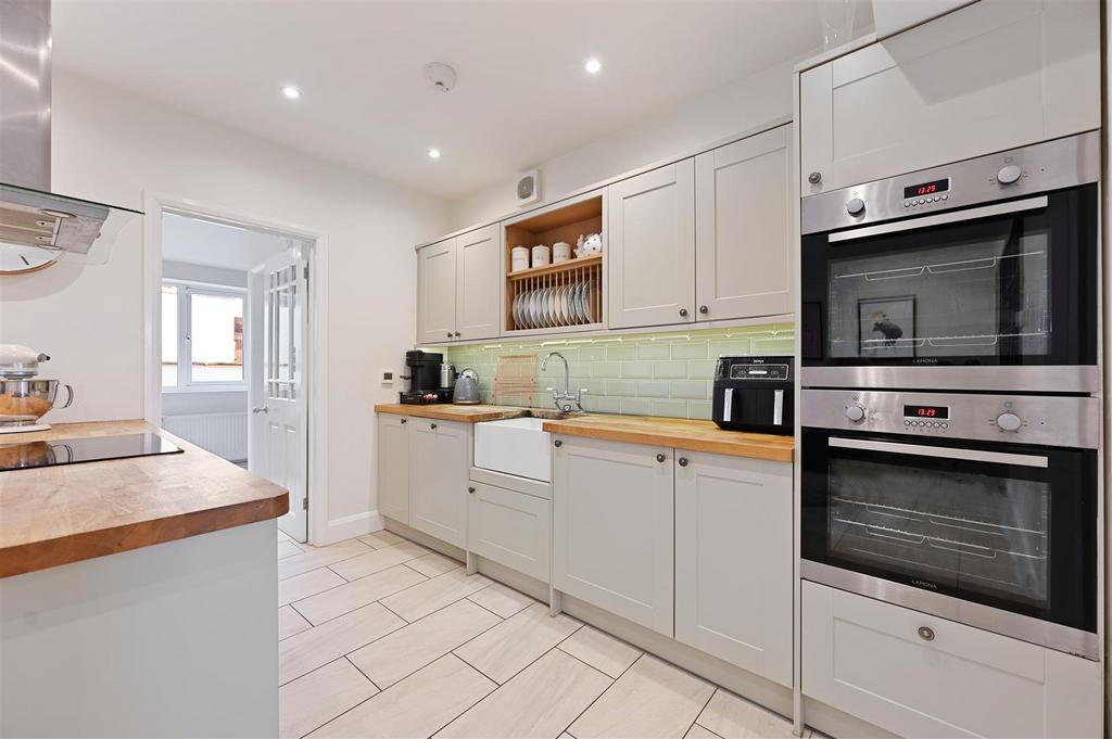 CRW - Patronica - Kitchen A3 (1).JPG