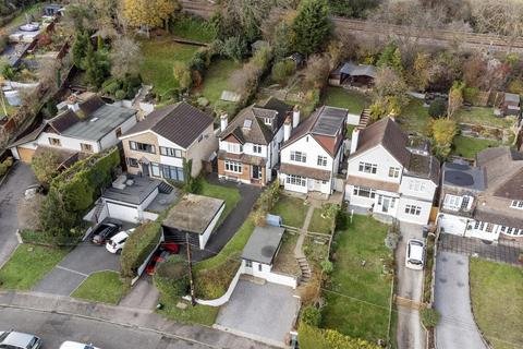 3 bedroom detached house for sale, Outwood Lane, Chipstead Coulsdon CR5