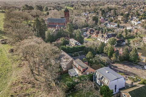 6 bedroom detached house for sale, Cedar Heights, Richmond, TW10