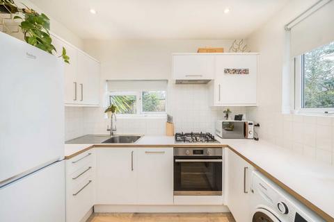 1 bedroom flat for sale, Criffel Avenue, LONDON SW2