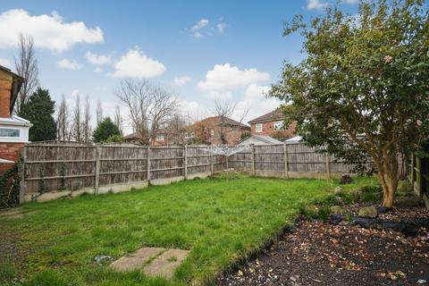 3 bedroom semi-detached house for sale, Newlands Avenue, Eccles, M30