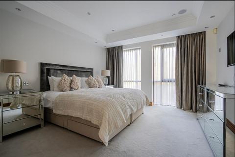 2 bedroom flat to rent, Charters Road, Charters Garden House Charters Road, SL5