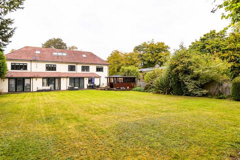 undefined, Furzefield Road, Reigate