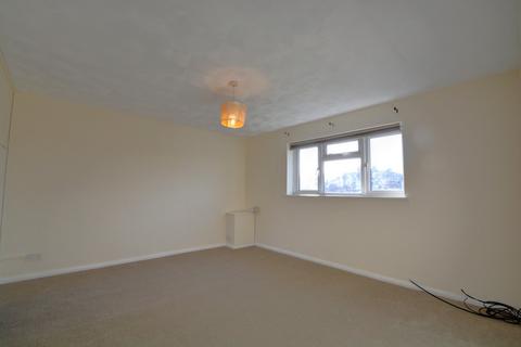 2 bedroom flat for sale, The Mead, Liphook