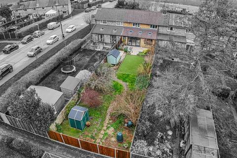 3 bedroom terraced house for sale, Coniston Road, Kings Langley, WD4