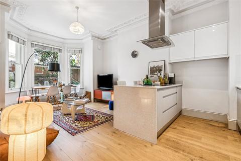 2 bedroom apartment for sale, Nightingale Lane, SW12