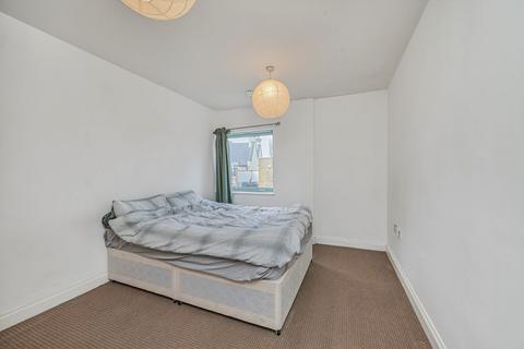 1 bedroom flat to rent, Paton Close, London E3