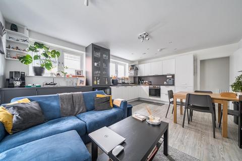 2 bedroom flat for sale, High Wycombe,  Buckinghamshire,  HP11