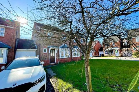Caistor Close, Manchester, M16