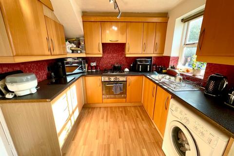 undefined, Caistor Close, Manchester, M16