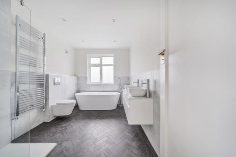 undefined, Pound Court Drive, Orpington, BR6