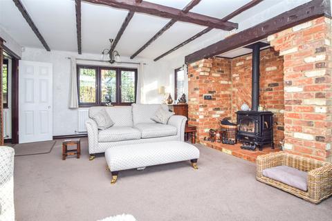 undefined, Moulsham Copse Lane, Hampshire GU46