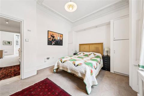 1 bedroom apartment for sale, Gloucester Terrace, London, W2