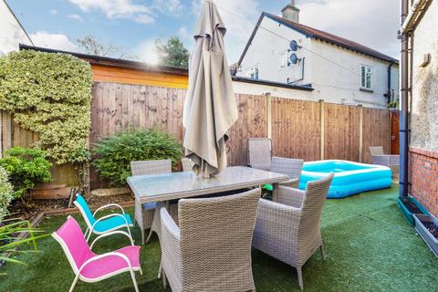 undefined, Monument Road, Weybridge, Surrey, KT13