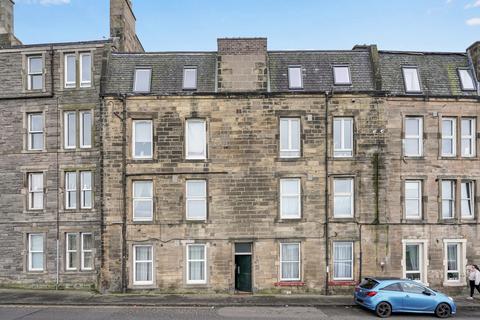 12/4 Lower Granton Road, Edinburgh, EH5 3RU