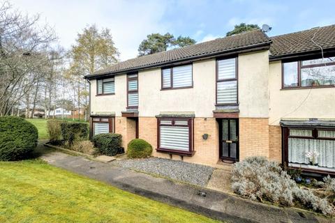 2 bedroom terraced house for sale, Sutherland Close, Bordon GU35