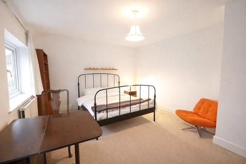 undefined, Summers Road, Farncombe, Godalming, Surrey, GU7