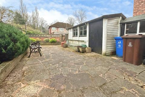 undefined, Lodge Lane, Greater Manchester SK14