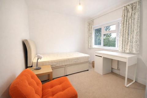 undefined, Summers Road, Farncombe, Godalming, Surrey, GU7