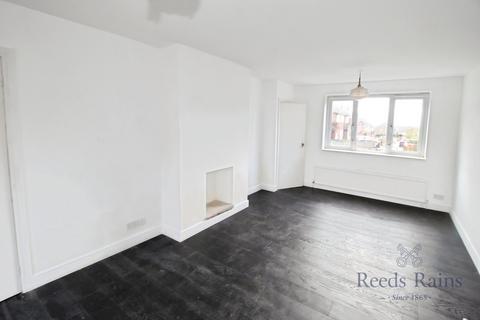 3 bedroom semi-detached house for sale, All Saints View, Leeds LS26