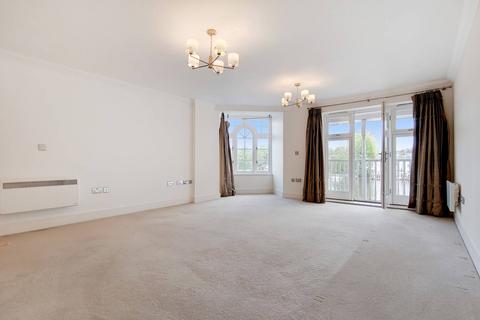 undefined, Bridge Road, Hampton Court, East Molesey, KT8