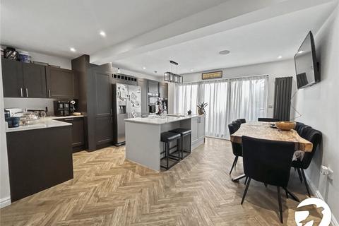 4 bedroom terraced house for sale, Lakeside Close, Sidcup, Kent, DA15
