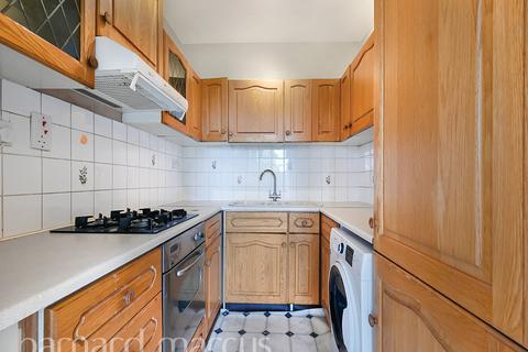 1 bedroom flat to rent, Stamford Brook Avenue