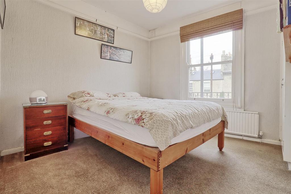 Bedroom 2.jpg