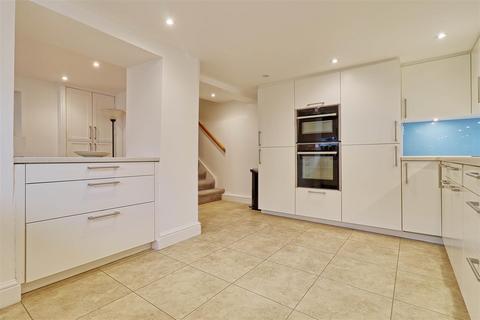 4 bedroom detached house for sale, Maids Causeway, Cambridge