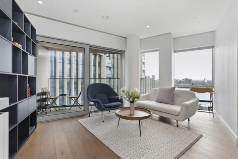 2 bedroom apartment to rent, Upper Riverside, London SE10