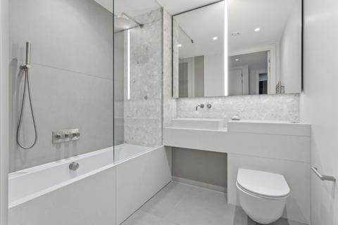 2 bedroom apartment to rent, Upper Riverside, London SE10
