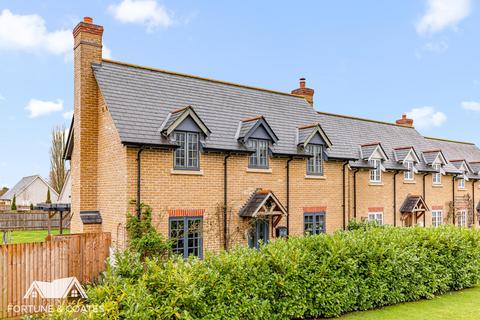 3 bedroom detached house for sale, Downhall Road, Matching Green, Harlow