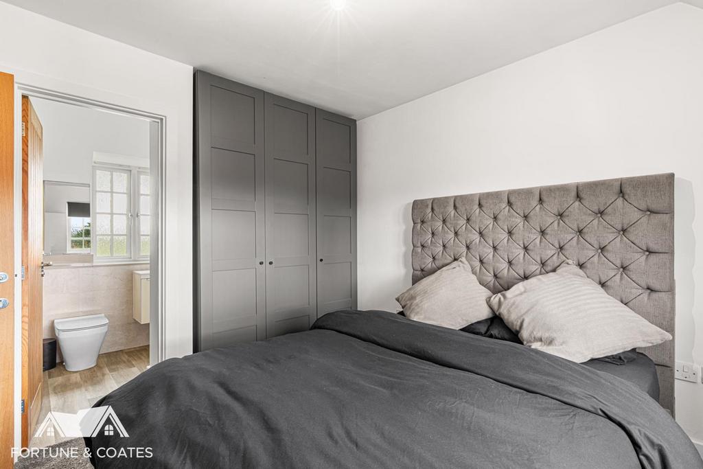 Stonehall Grove 4.jpg