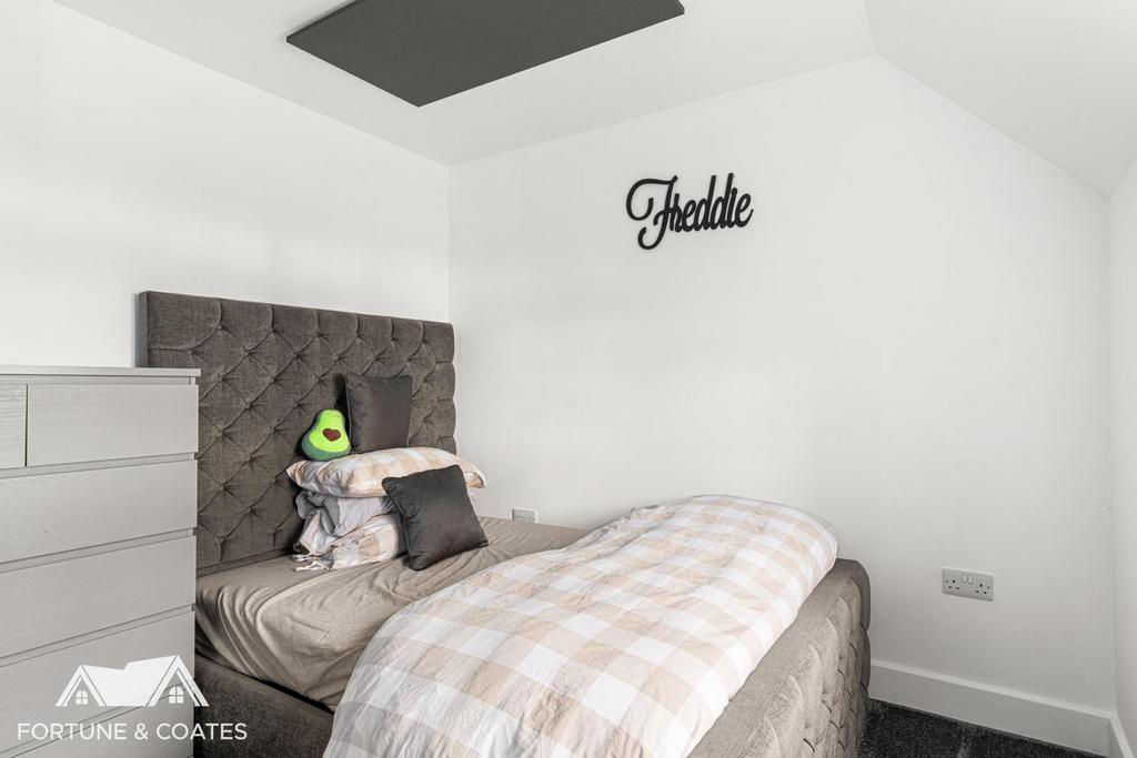 Stonehall Grove 8.jpg