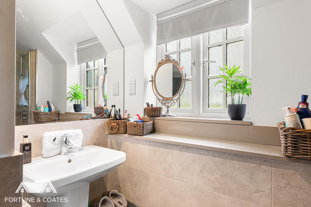Stonehall Grove 12.jpg