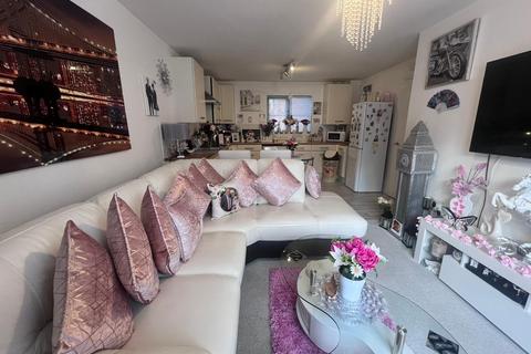 2 bedroom apartment to rent, Frederick Drive, PETERBOROUGH
