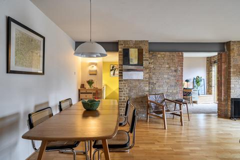 2 bedroom apartment for sale, Grange Road, London Bridge, London