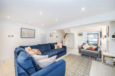 3 bedroom terraced house for sale, Catherine Grove, London SE10