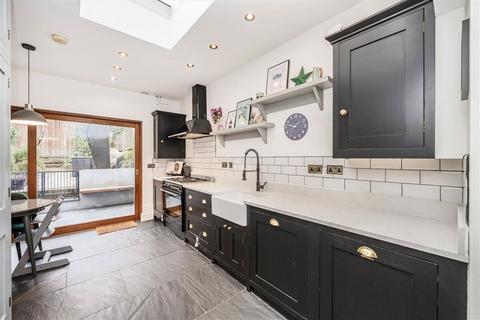 3 bedroom terraced house for sale, Catherine Grove, London SE10
