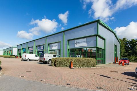 Industrial unit to rent, York Rd Burgess Hill RH15 9AD