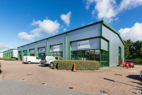 Industrial unit to rent, York Rd Burgess Hill RH15 9AD