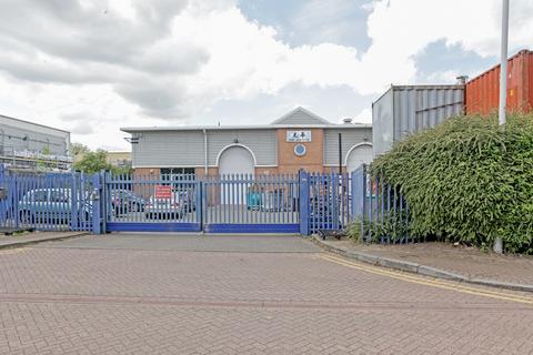 Warehouse to rent, 1F North Cres London E16 4SR