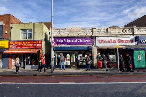 Retail property (high street) to rent, 104 London Rd Portsmouth PO2 0LZ