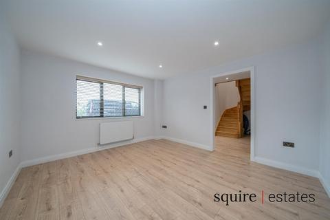 undefined, Bedmond Road, Abbots Langley, WD5