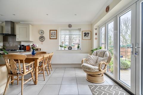 4 bedroom detached house for sale, Newman Way, Billingshurst