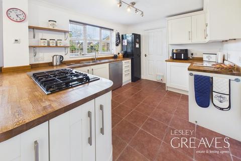 4 bedroom detached house for sale, The Green, Carlton, Nottingham